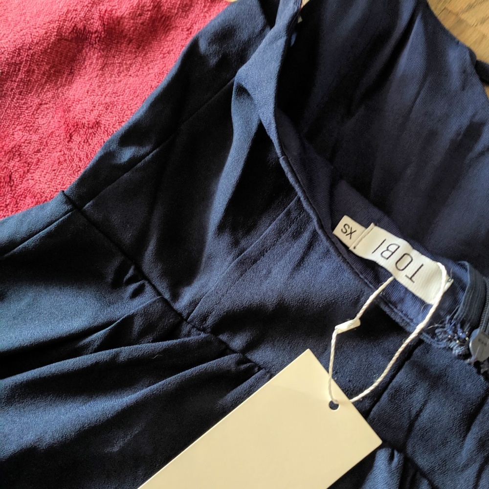 NWT Tobi Navy Halter Dress - Picture 2 of 3